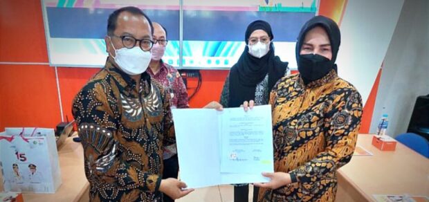 Tatong Bara Teken MoU Dengan UNKAHA Semarang